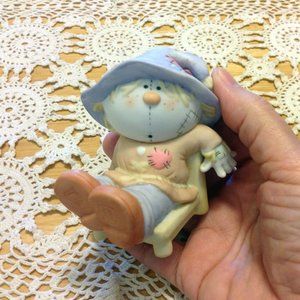 Bumpkins scarecrow figure by Fabrizio for George Good